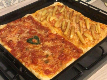 Pizza a metà