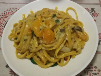 TAGLIOLINI AL LIMONE ECURCUMA.