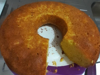 Ciambellone all'arancia