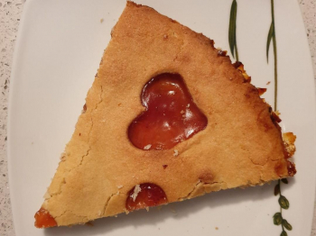 Crostata con la marmellata di fragole