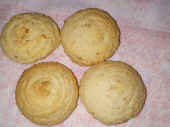 Biscotti morbidi all'arancia