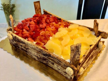 Torta cassetta di frutta per papà