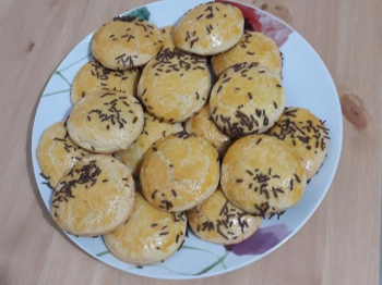 Biscotti di frolla ripieni