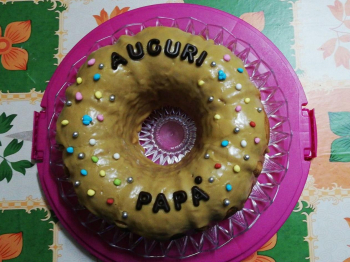 Ciambella di papà con glassa al caffè