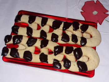 biscotti ferro di cavallo alle nocciole