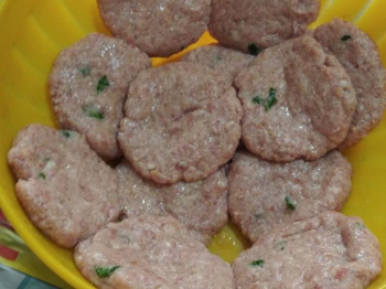 Schiacciatine di pollo e yogurt