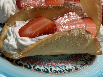 Cannoli morbidi ripieni