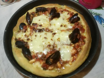 PIZZA CON COZZE