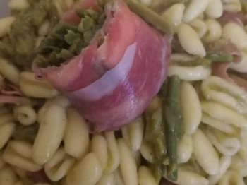cavati asparagi e speck