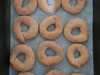 Ciambelline al vino con semi di anice