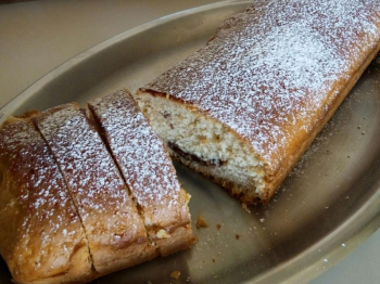 Plumcake allo yogurt con crema di nocciole