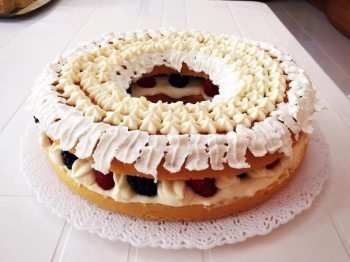 TORTA BIGNE' CON FRUTTI DI BOSCO