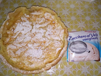 Torta di mele e crema