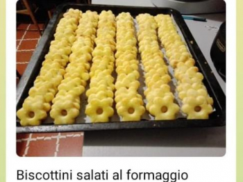 biscottini salatial parmigiano