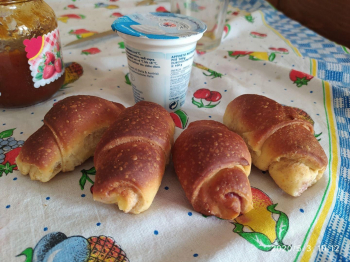 Cornetti semi integrali ai lamponi