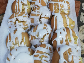 Biscotti ripieni con frolla all'olio di oliva
