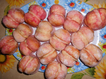 Pesche alla crema