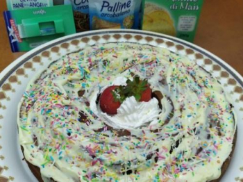 Ciambellone allo yogurt con cocco variegato al cacao e cioccolato bianco