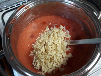 Marmellata di fragole, cioccolato bianco e vaniglia