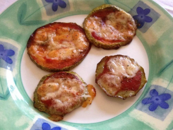 Mini pizze di zucchine
