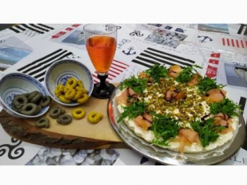 [6°Sfida Culinaria] Ceesecake al salmone,rucola e pistacchi