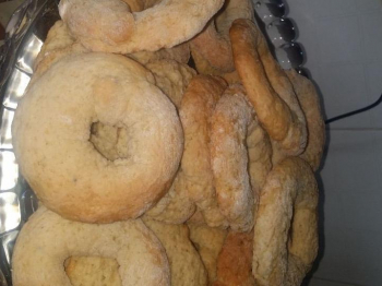 biscotti con semi di anice e spumante