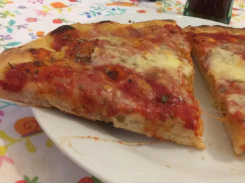 Pizza alta con lievito paneangeli