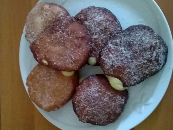 bomboloni