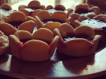 TARTELLETTE ALLA CONFETTURA DI FRUTTI DI BOSCO