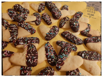 Cuoricini con glassa al cioccolato