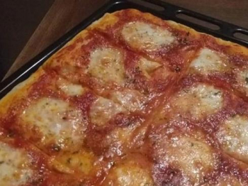 Pizza in teglia