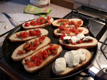 Bruschette mediterranee