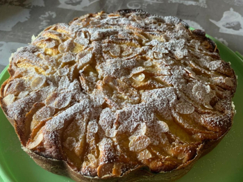 torta soffice pesche, ricotta e mandorle