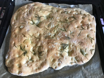 Focaccia al rosmarino