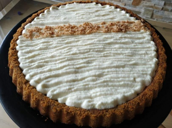 Crostata con namelaka al cioccolato bianco