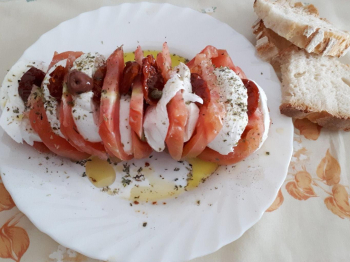 Caprese di bufala alla &quot;sorrentina a modo mio&quot;