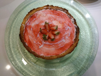 Crostatina con cremoso alla fragola
