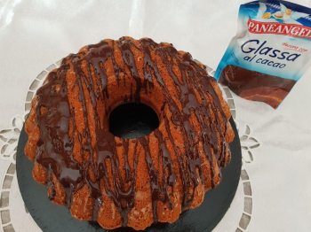Ciambellone allo yogurt per la colazione