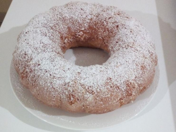 Ciambella aromatizzata all'arancia