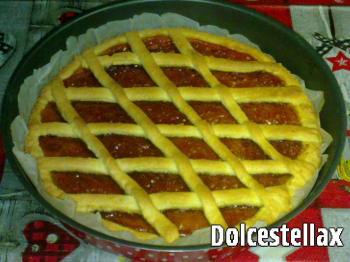 crostata con confettura di pesche