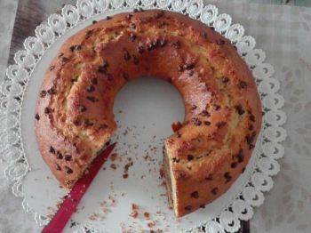 Ciambellone con gocce di cioccolato