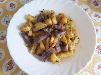 Patate sabbiose bicolore alla erbe aromatiche