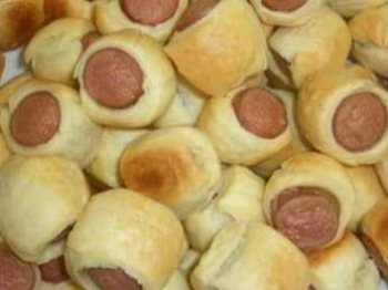 Rustici di sfoglia con würstel