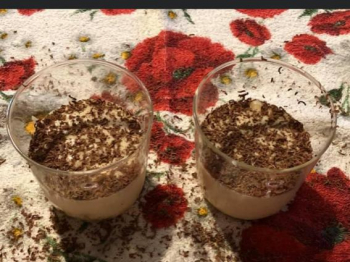 Mousse pesche e amaretti