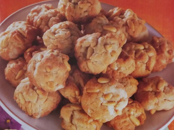 Dolcetti ai pinoli