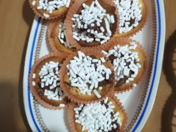 Crostatine con granella di zucchero