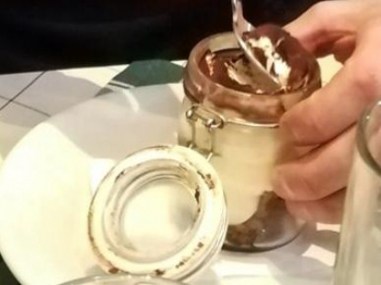 Crema bicolore al mascarpone e cacao
