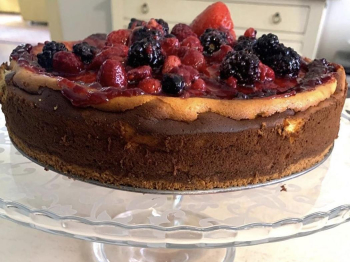Cheesecake cotta ai frutti di bosco