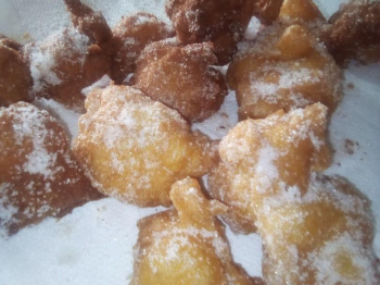 Frittelle fritte di pasta choux