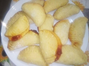 Calzoncini di pasta choux (ricetta presa da &quot;è sempre mezzogiorno)